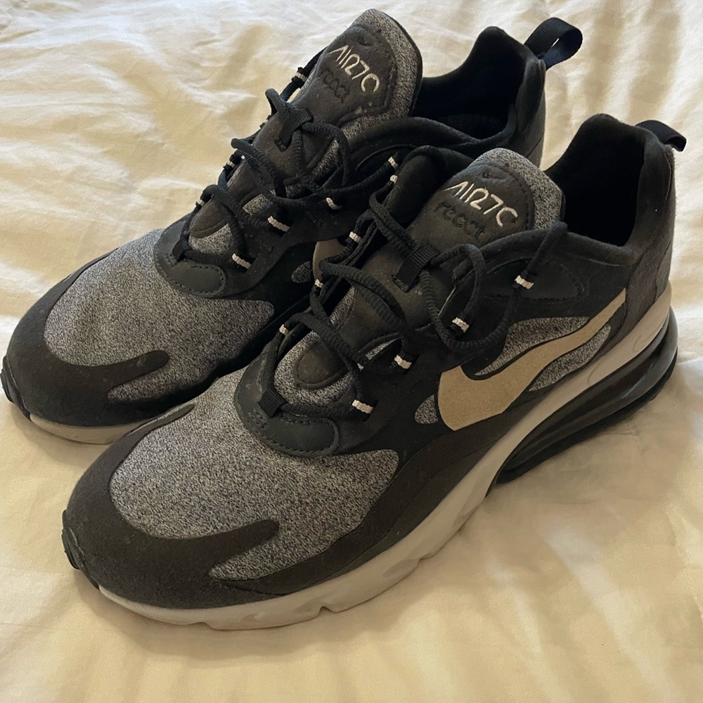 Nike Black and White Athletic Shoes